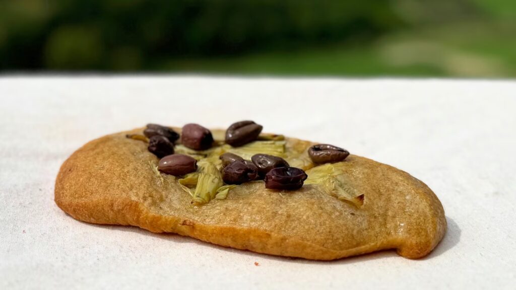 Lingua ai 5 cereali con carciofini e olive taggiasche